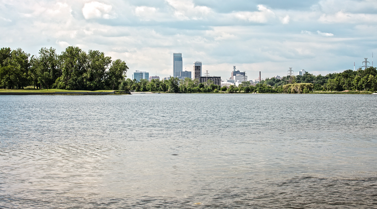 Jones The curious case(s) of Carter Lake Small town, big decisions