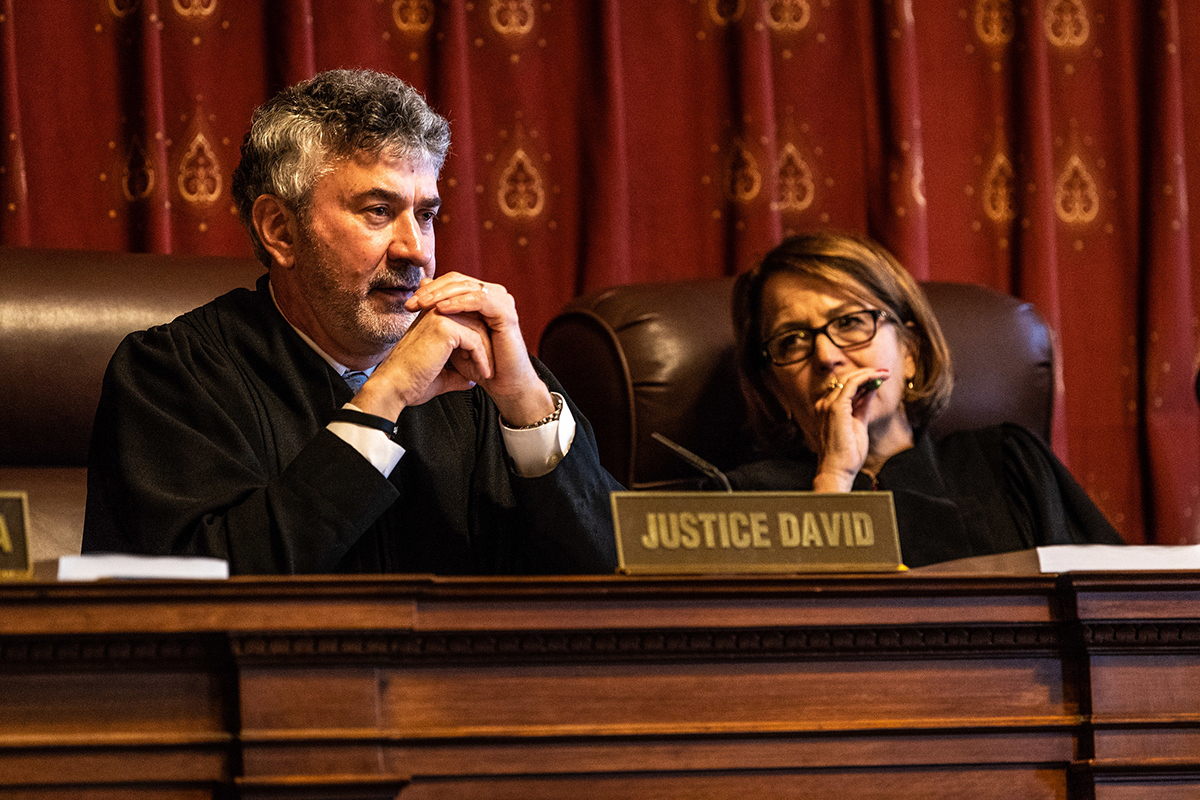 Hundreds gather to celebrate retiring Justice Steven David - Indiana  Capital Chronicle